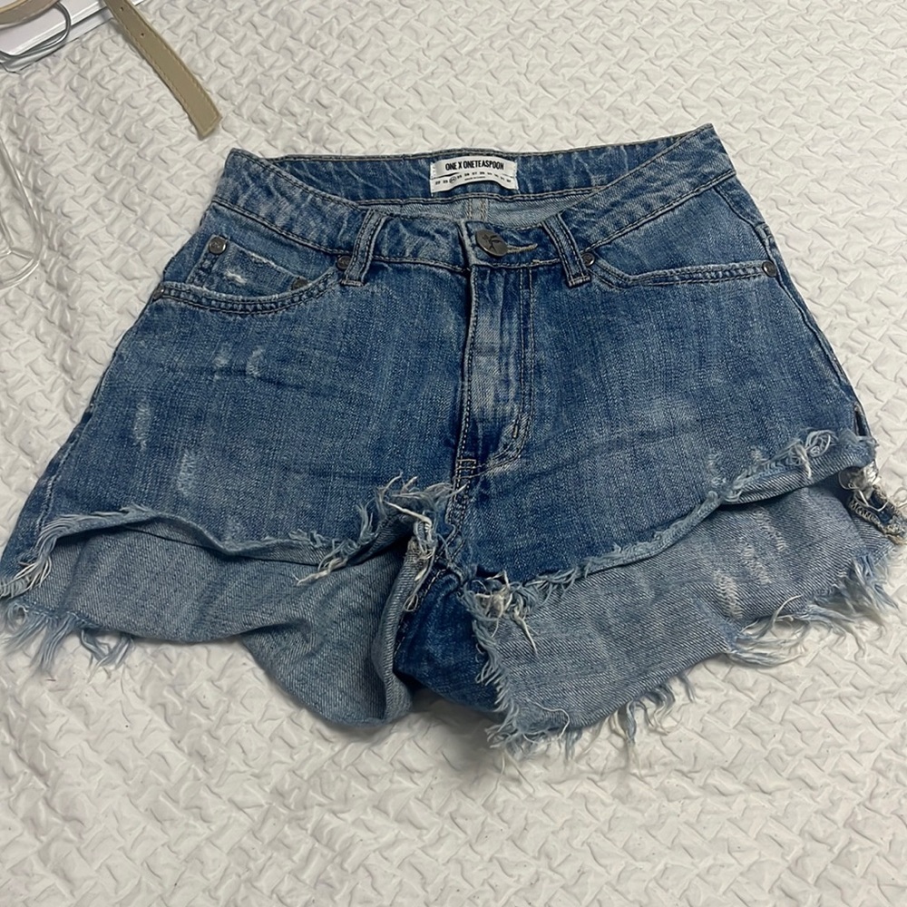 one teaspoon in a size 24